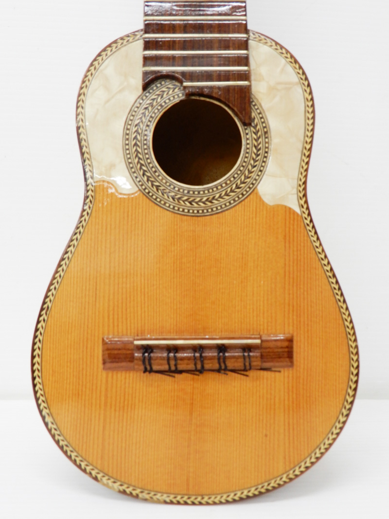 チャランゴ 南米の民族楽器 - 弦楽器、ギター