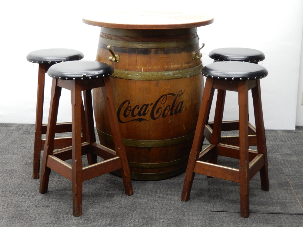 シップス◆◎D) ヴィンテージ! コカ・コーラ 木製 古樽 バレルテーブル キャスター付 カウンターチェア 4脚 樽テーブル ウイスキー樽 Coca-Cola 店舗什器