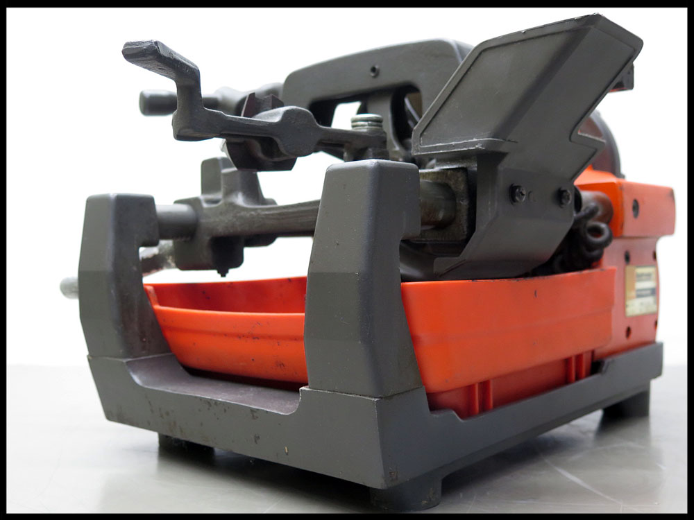 ねじ切り機 アサダ アストロニック2